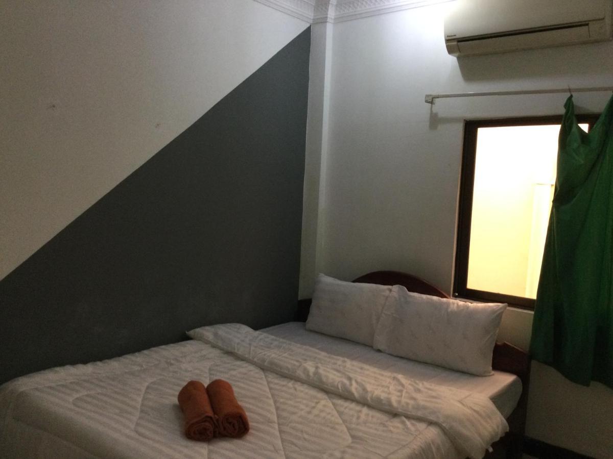 Hotel White Monkey Ciudad de Siem Riep Exterior foto